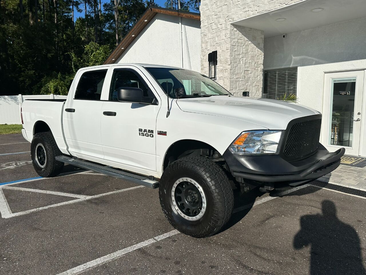 2015 RAM 1500 4WD Crew Cab 140.5&quot; Express Jacksonville FL