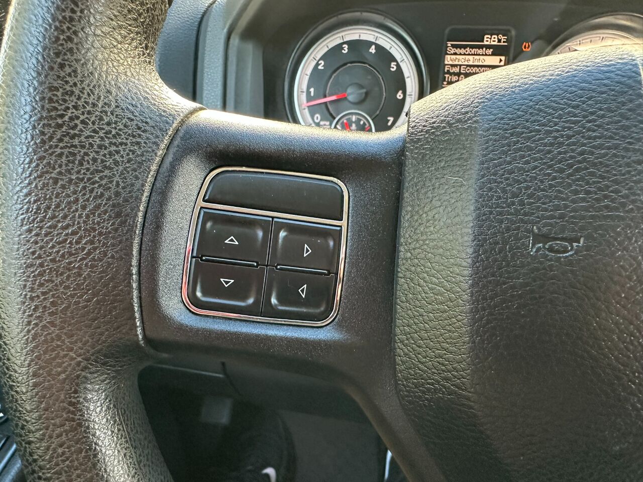 2015 RAM 1500 4WD Crew Cab 140.5&quot; Express Jacksonville FL