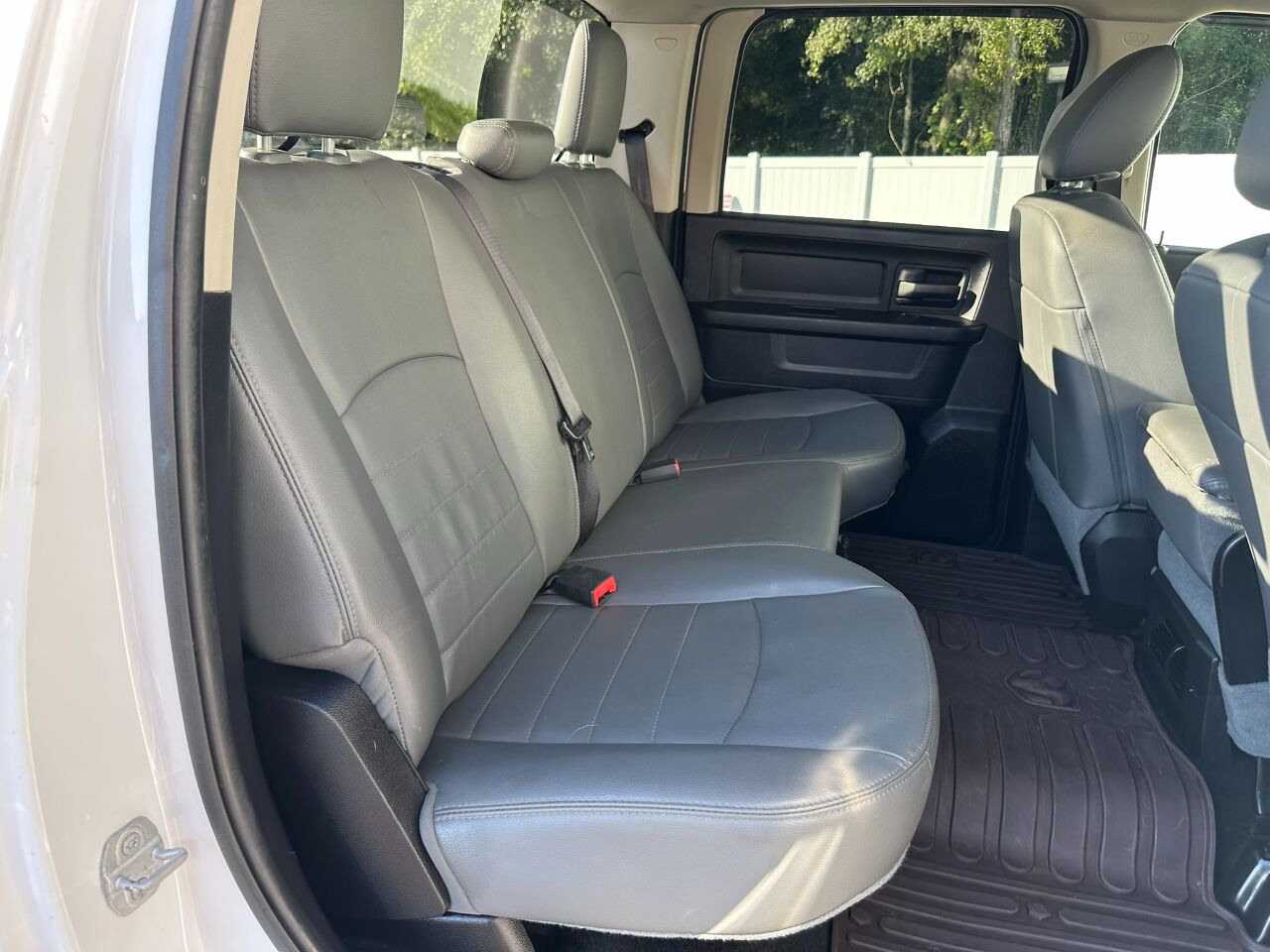 2015 RAM 1500 4WD Crew Cab 140.5&quot; Express Jacksonville FL