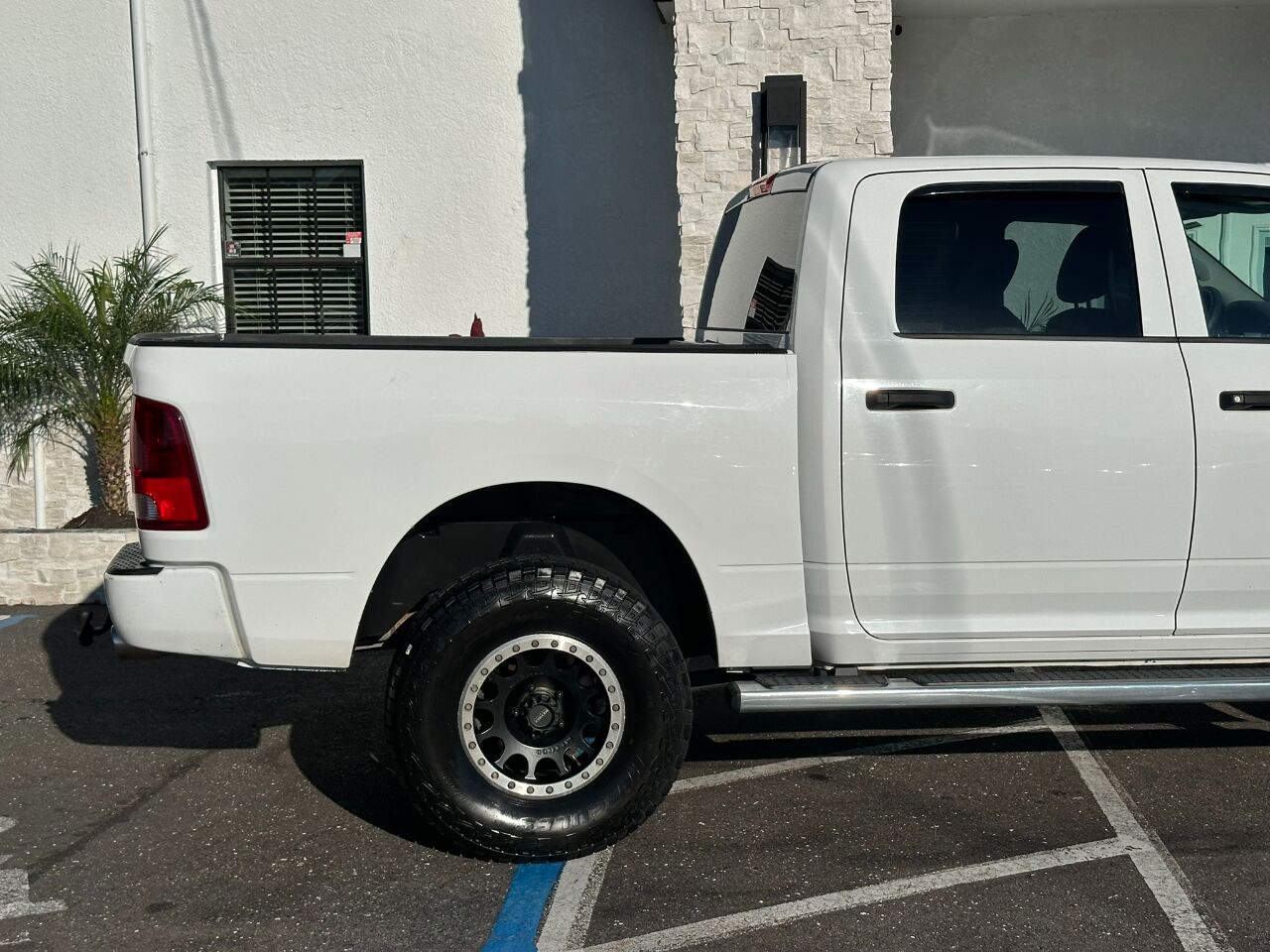 2015 RAM 1500 4WD Crew Cab 140.5&quot; Express Jacksonville FL