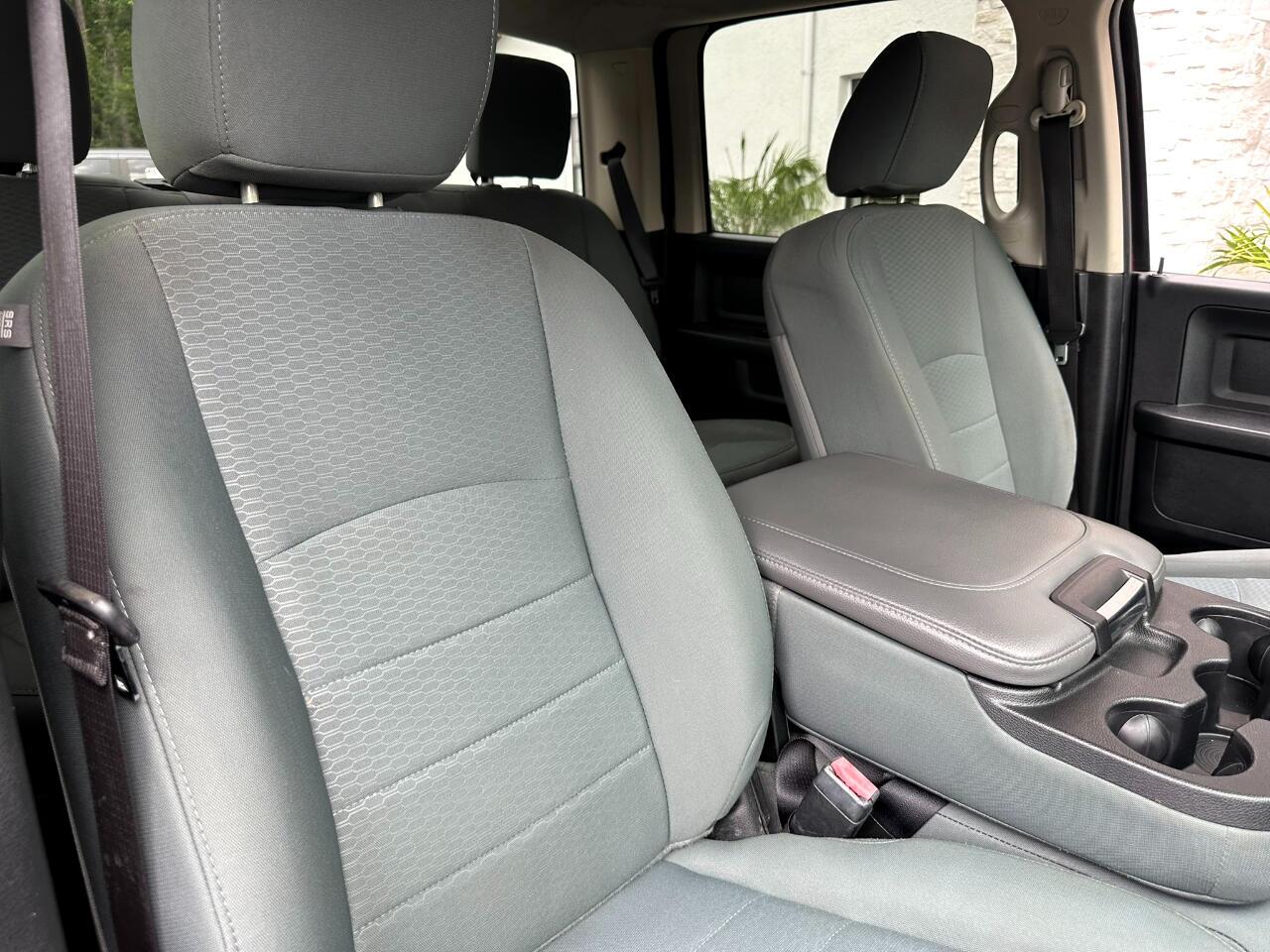 2015 RAM 1500 4WD Crew Cab 140.5&quot; Express Jacksonville FL