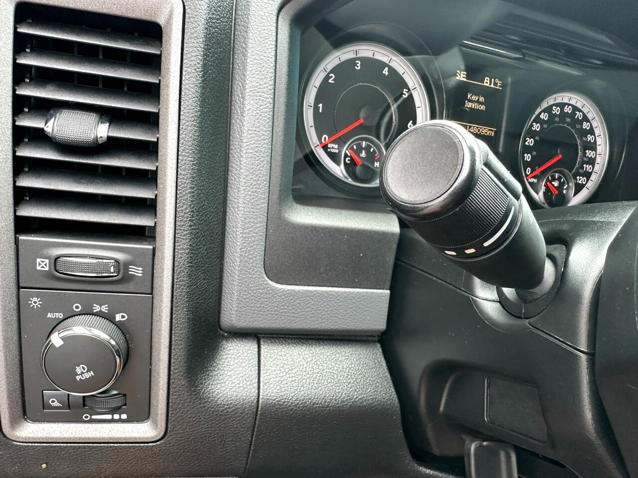 2015 RAM 1500 4WD Crew Cab 140.5&quot; Express Jacksonville FL