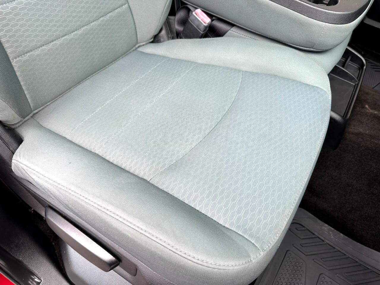 2015 RAM 1500 4WD Crew Cab 140.5&quot; Express Jacksonville FL