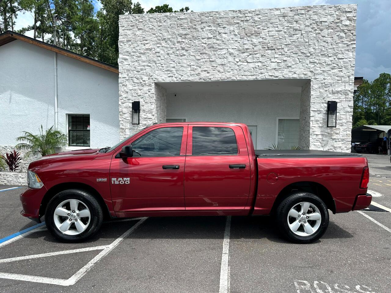 2015 RAM 1500 4WD Crew Cab 140.5&quot; Express Jacksonville FL