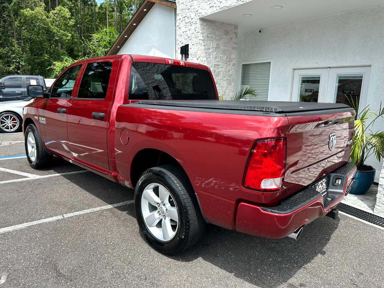 2015 RAM 1500 4WD Crew Cab 140.5&quot; Express Jacksonville FL