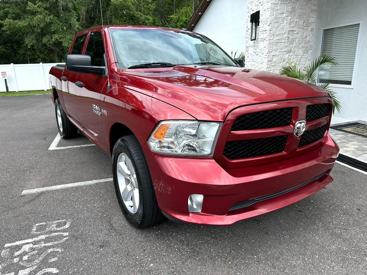 2015 RAM 1500 4WD Crew Cab 140.5&quot; Express Jacksonville FL