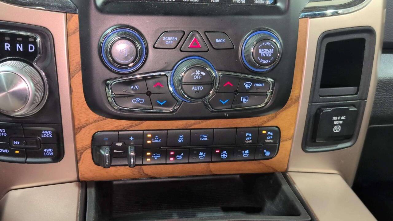 2015 RAM 1500 Laramie Longhorn 4x4 4dr Crew Cab 5.5 ft. SB Pickup Chesterfield MI