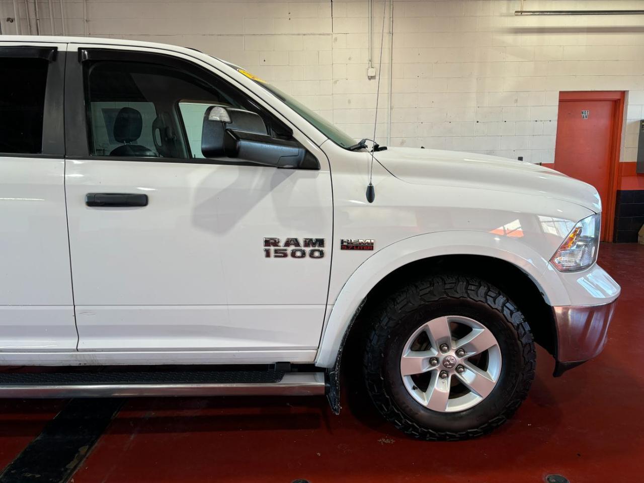 2015 RAM 1500 Outdoorsman Crew Cab 4WD Franklin OH