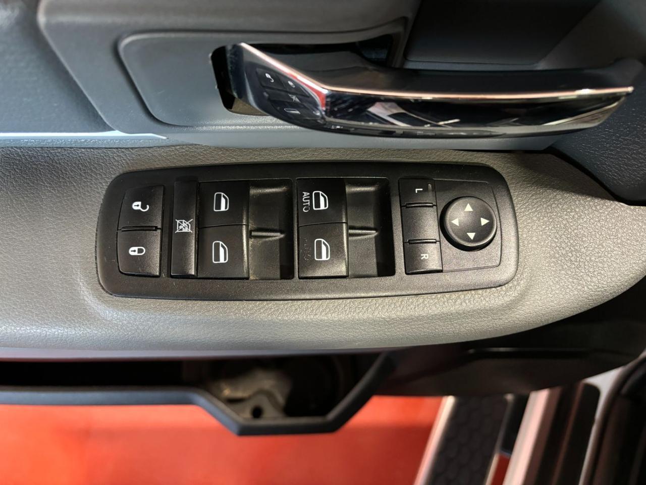 2015 RAM 1500 Outdoorsman Crew Cab 4WD Franklin OH