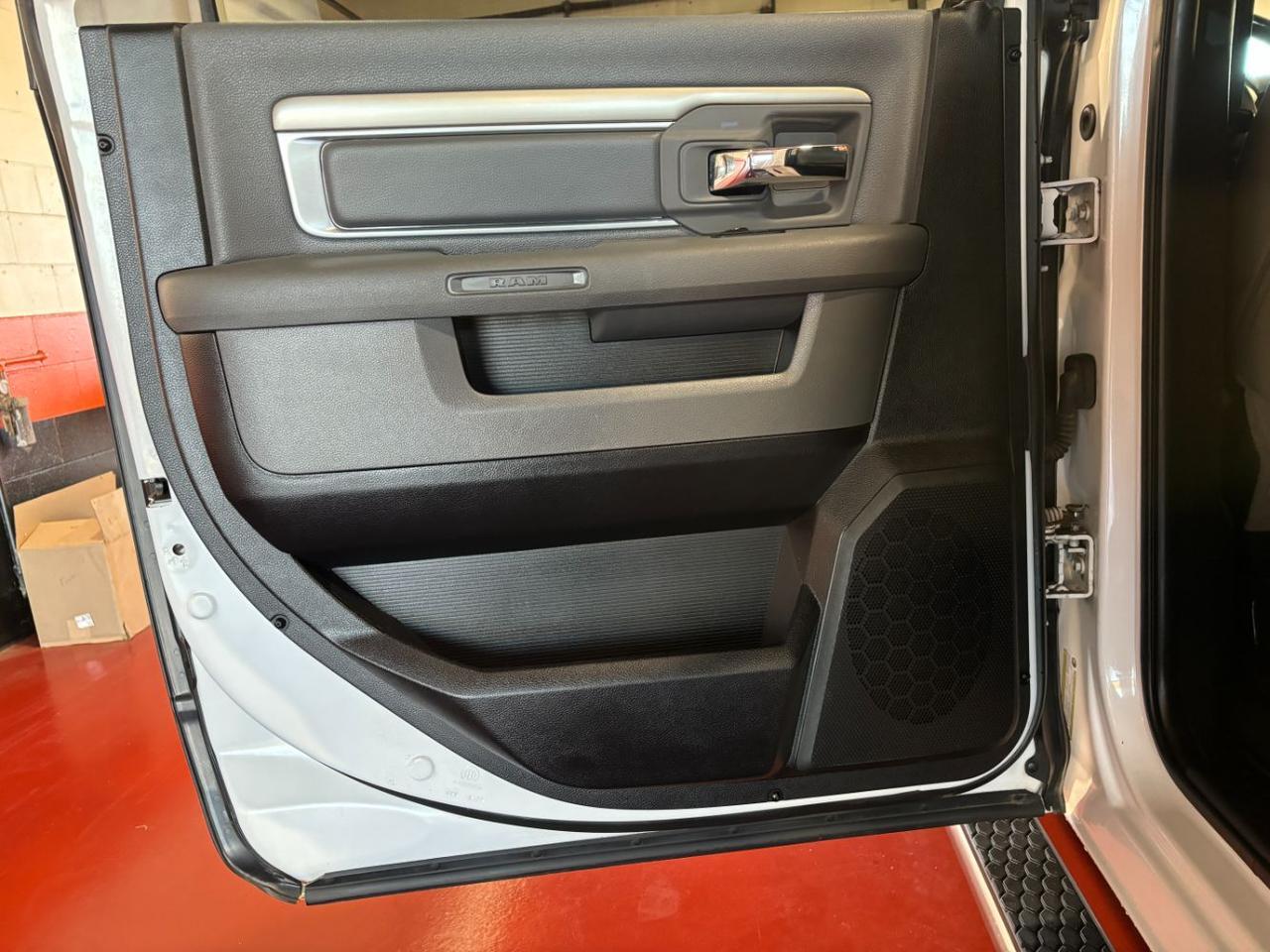 2015 RAM 1500 Outdoorsman Crew Cab 4WD Franklin OH