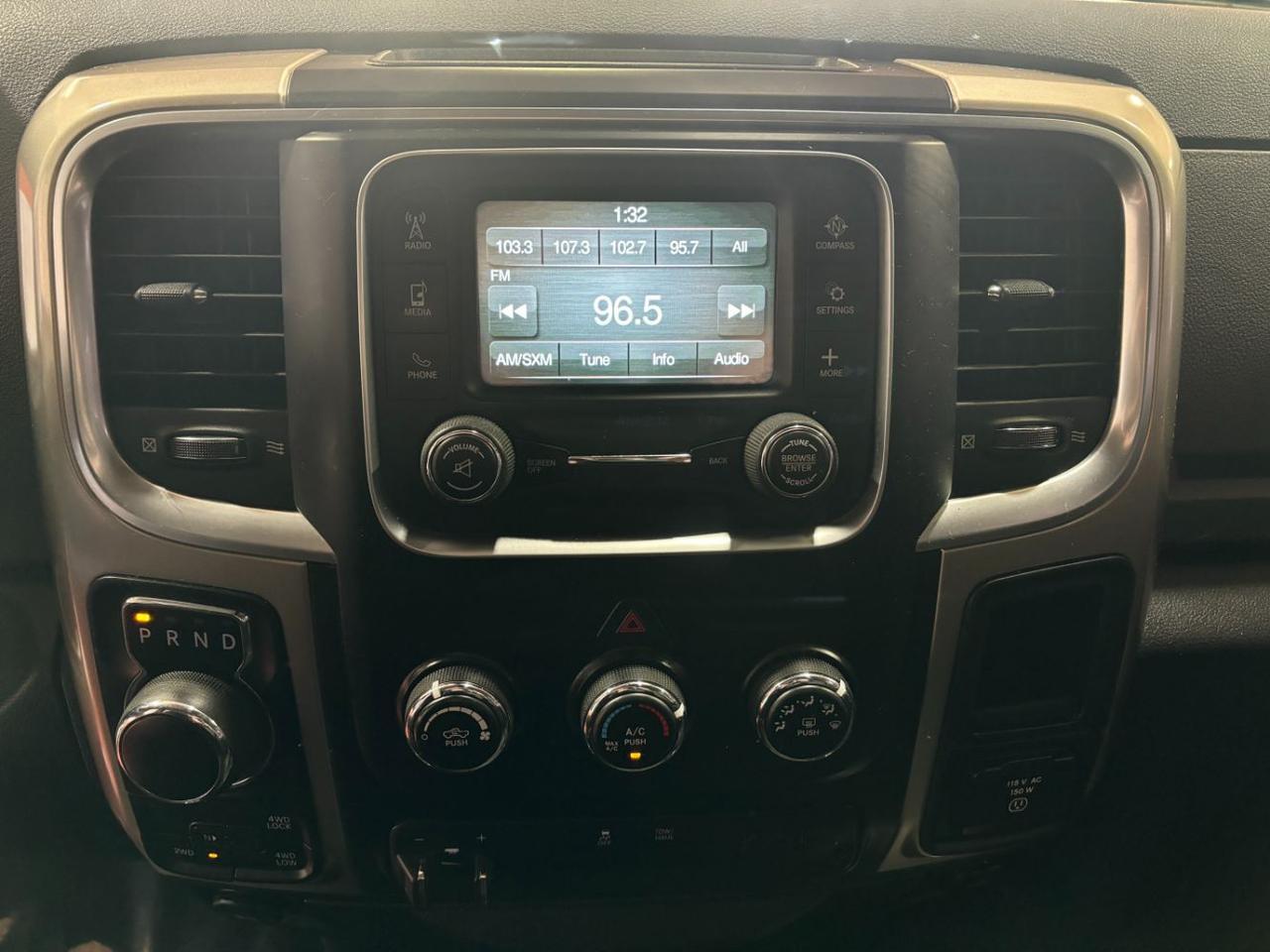 2015 RAM 1500 SLT Crew Cab LWB 4WD Franklin OH