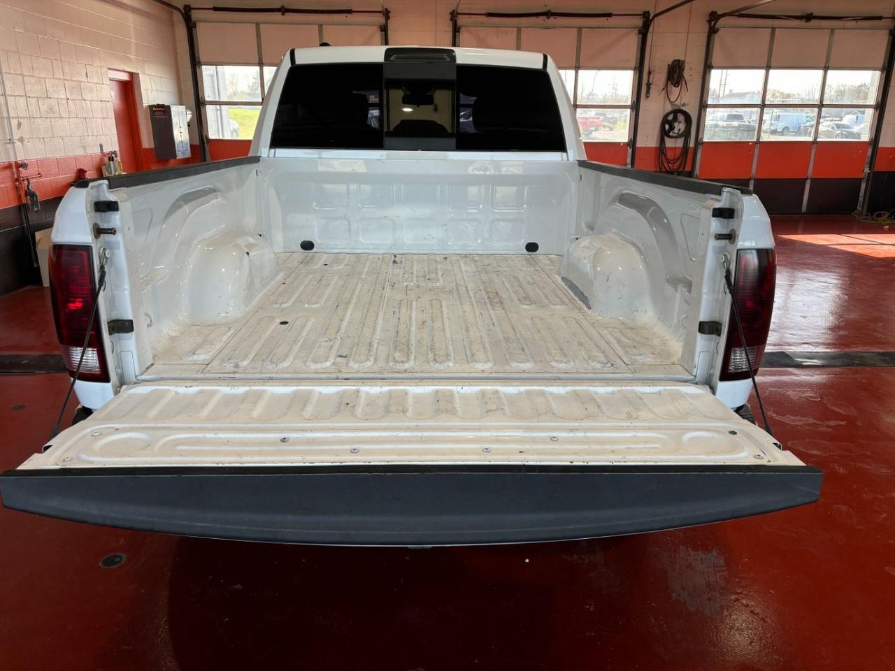 2015 RAM 1500 SLT Crew Cab LWB 4WD Franklin OH