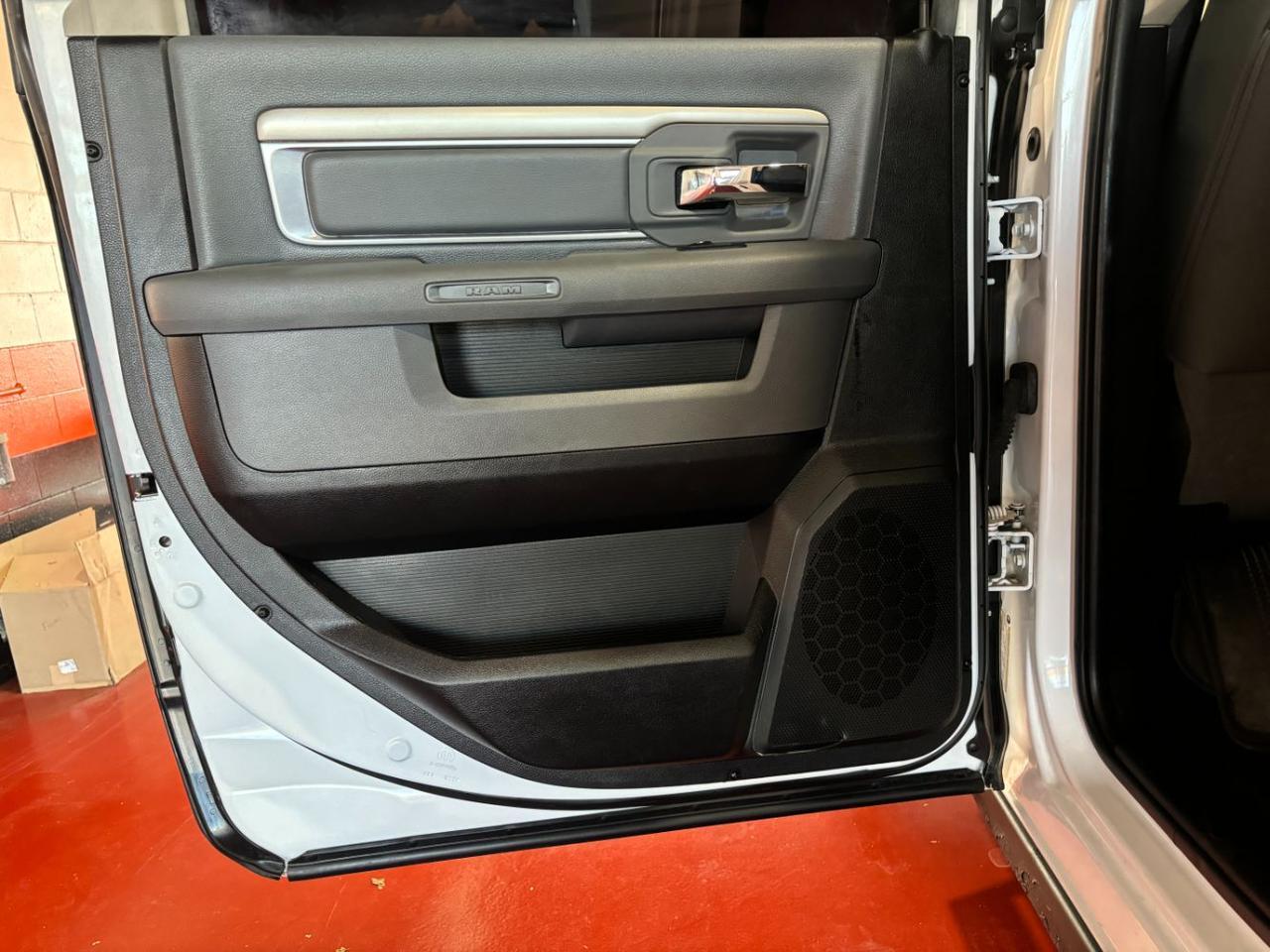 2015 RAM 1500 SLT Crew Cab LWB 4WD Franklin OH