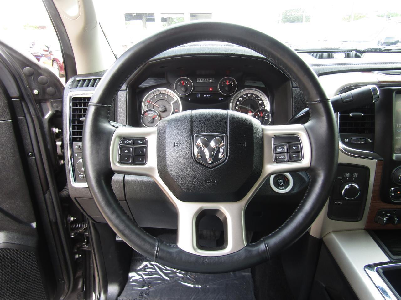 2015 RAM 2500 4WD Crew Cab 149 Laramie Grand Prairie TX