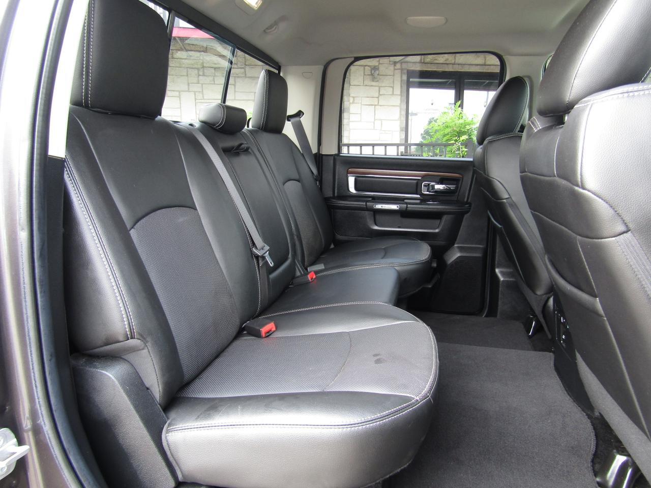 2015 RAM 2500 4WD Crew Cab 149 Laramie Grand Prairie TX