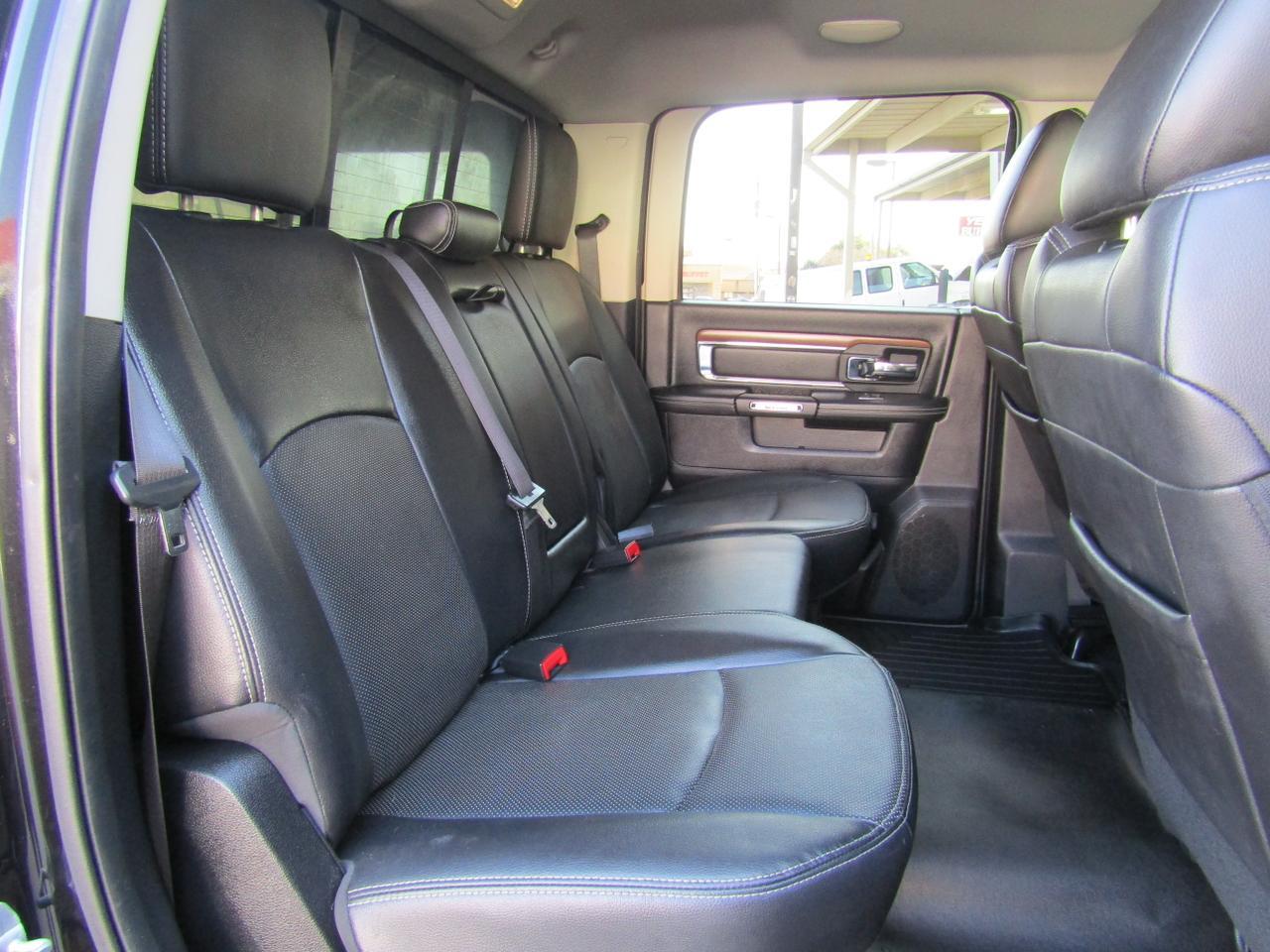 2015 RAM 2500 4WD Crew Cab 149 Laramie Grand Prairie TX