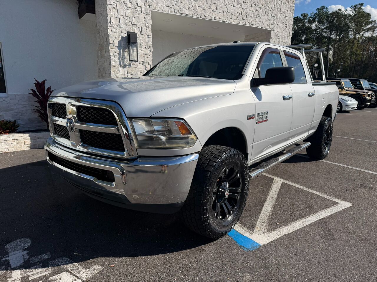 2015 RAM 2500 4WD Crew Cab 149" SLT