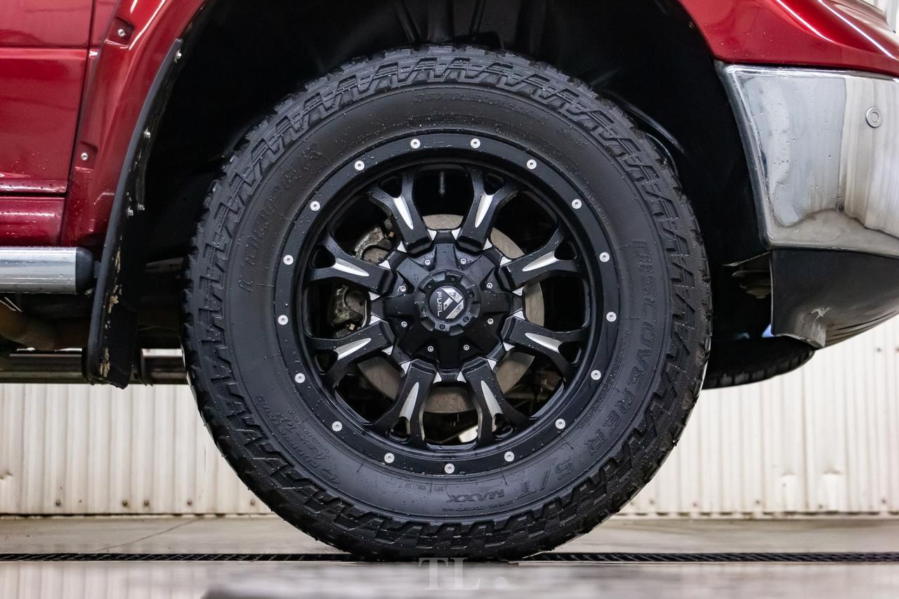 2015 Ram 1500 4x4 Crew Cab Laramie Leather Roof Nav Lift Red Deer AB