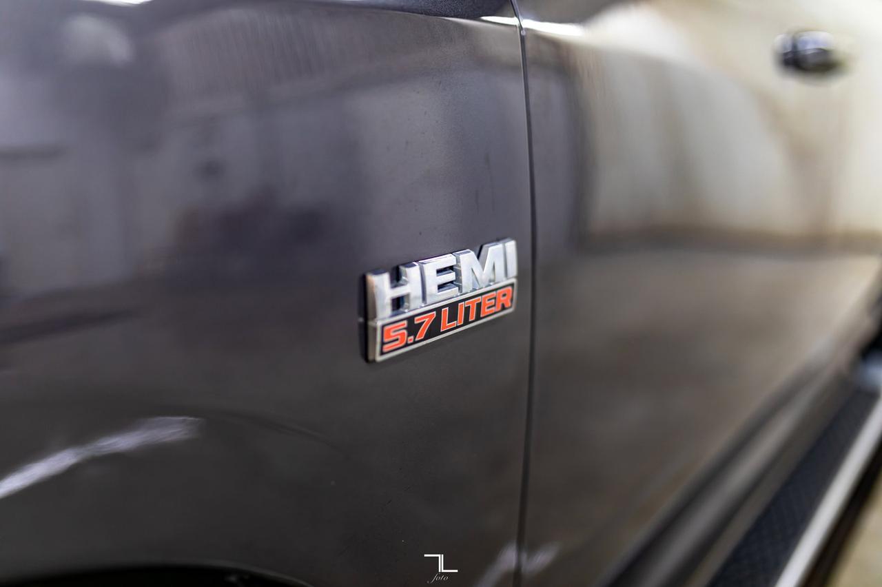 2015 Ram 1500 4x4 Crew Cab Sport Leather Nav BCam Red Deer AB