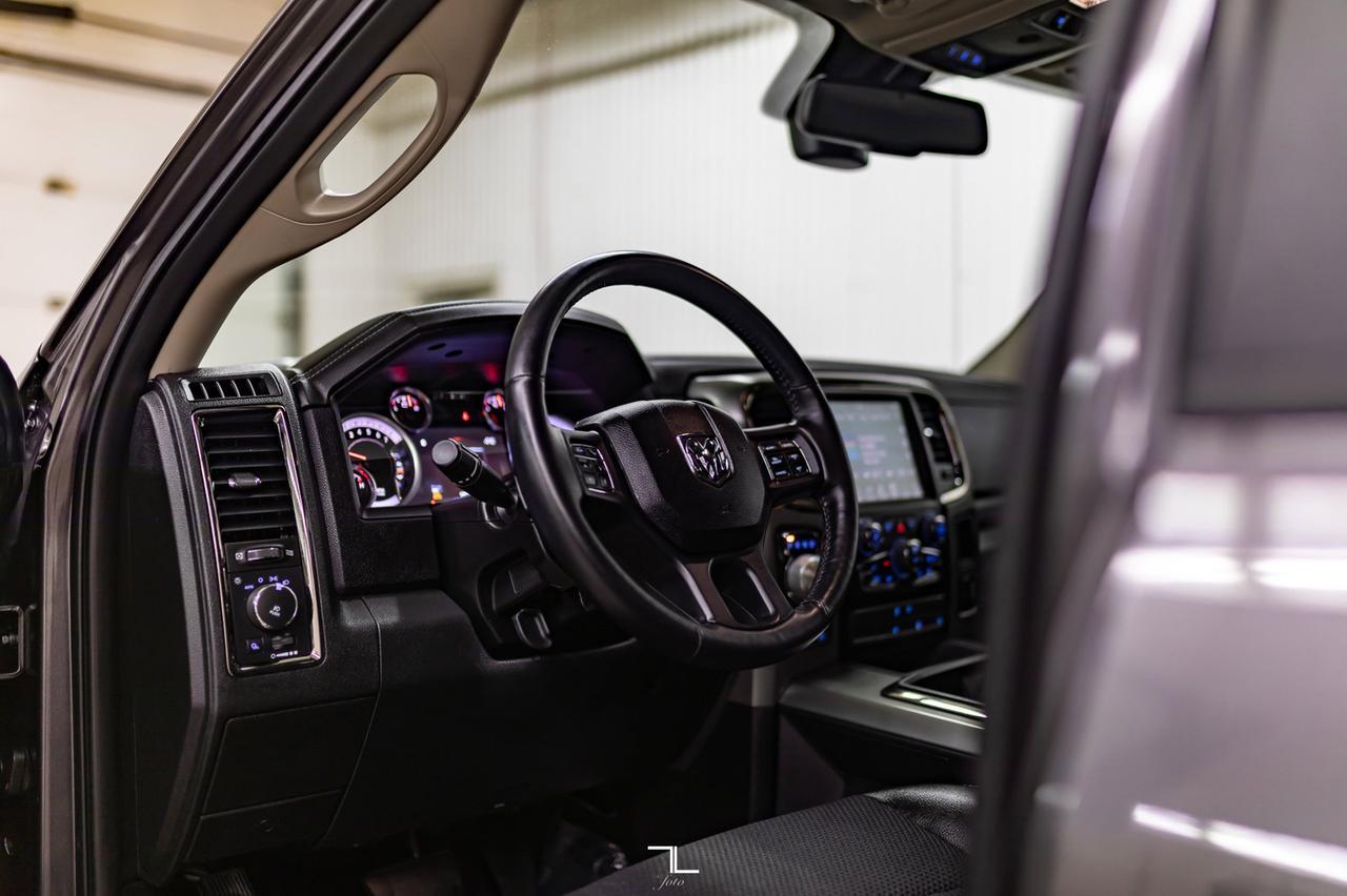 2015 Ram 1500 4x4 Crew Cab Sport Leather Nav BCam Red Deer AB