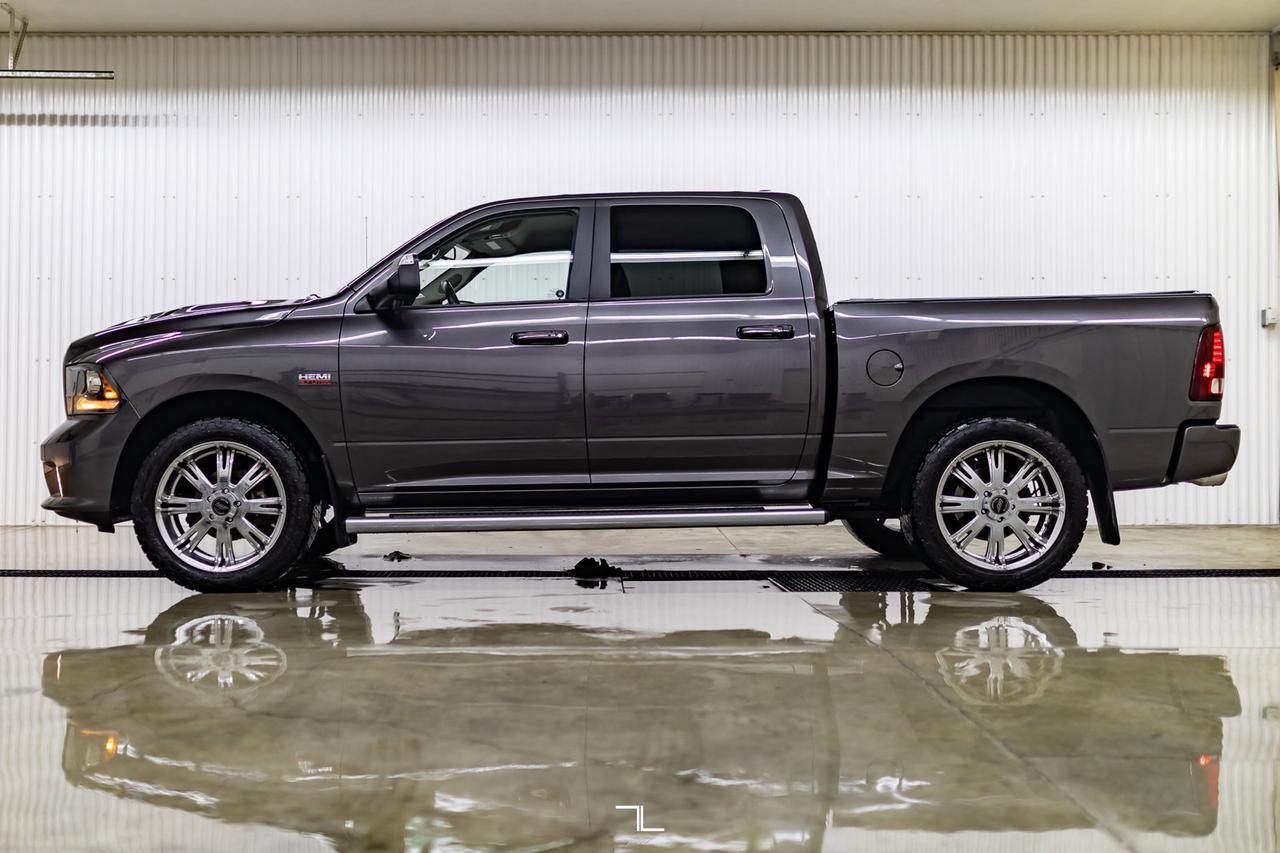 2015 Ram 1500 4x4 Crew Cab Sport Leather Nav BCam Red Deer AB