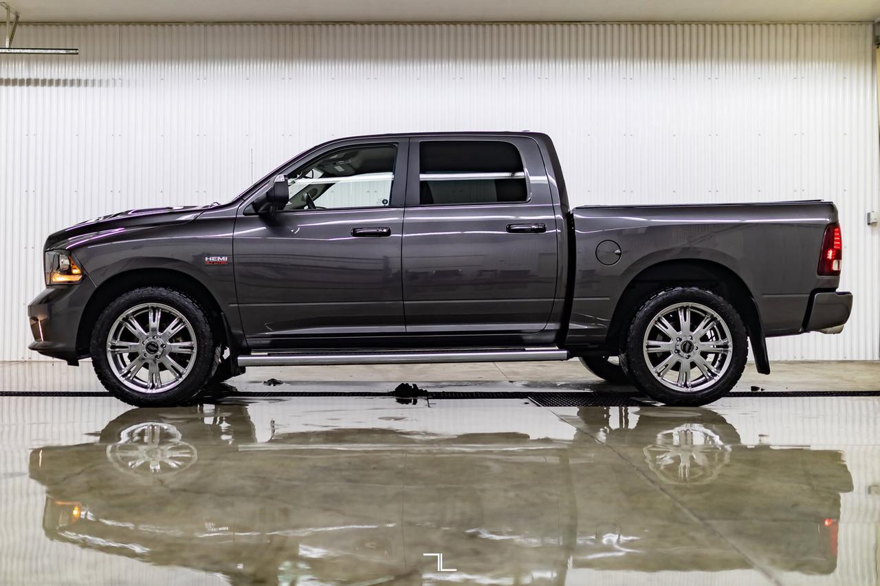 2015 Ram 1500 4x4 Crew Cab Sport Leather Nav BCam Red Deer AB