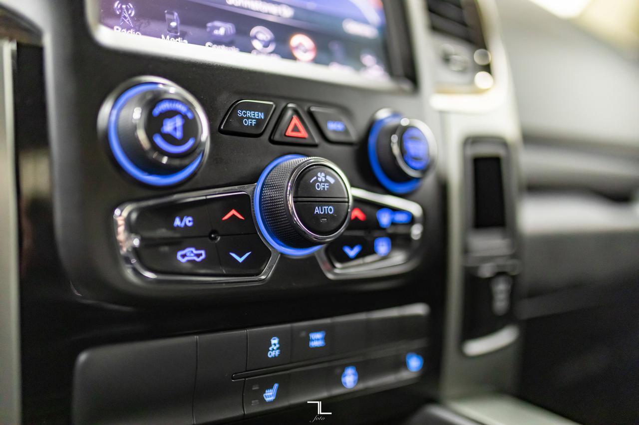 2015 Ram 1500 4x4 Crew Cab Sport Leather Nav BCam Red Deer AB