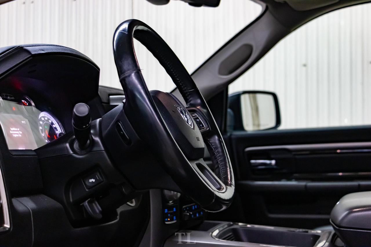 2015 Ram 1500 4x4 Crew Cab Sport Leather Roof Nav BCam Red Deer AB