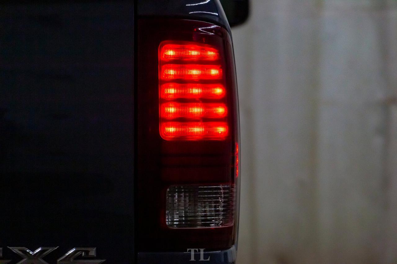 2015 Ram 1500 4x4 Crew Cab Sport Leather Roof Nav BCam Red Deer AB