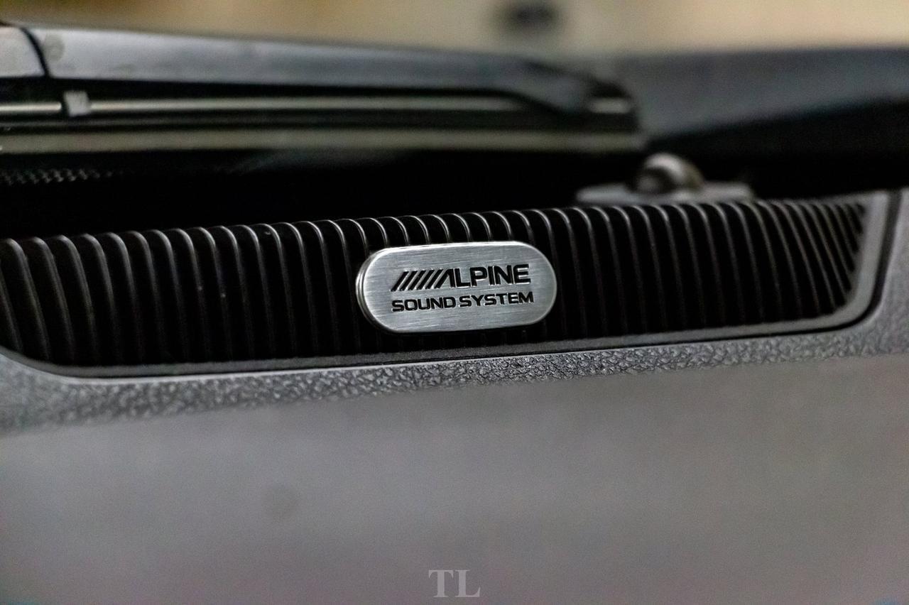 2015 Ram 1500 4x4 Crew Cab Sport Leather Roof Nav BCam Red Deer AB