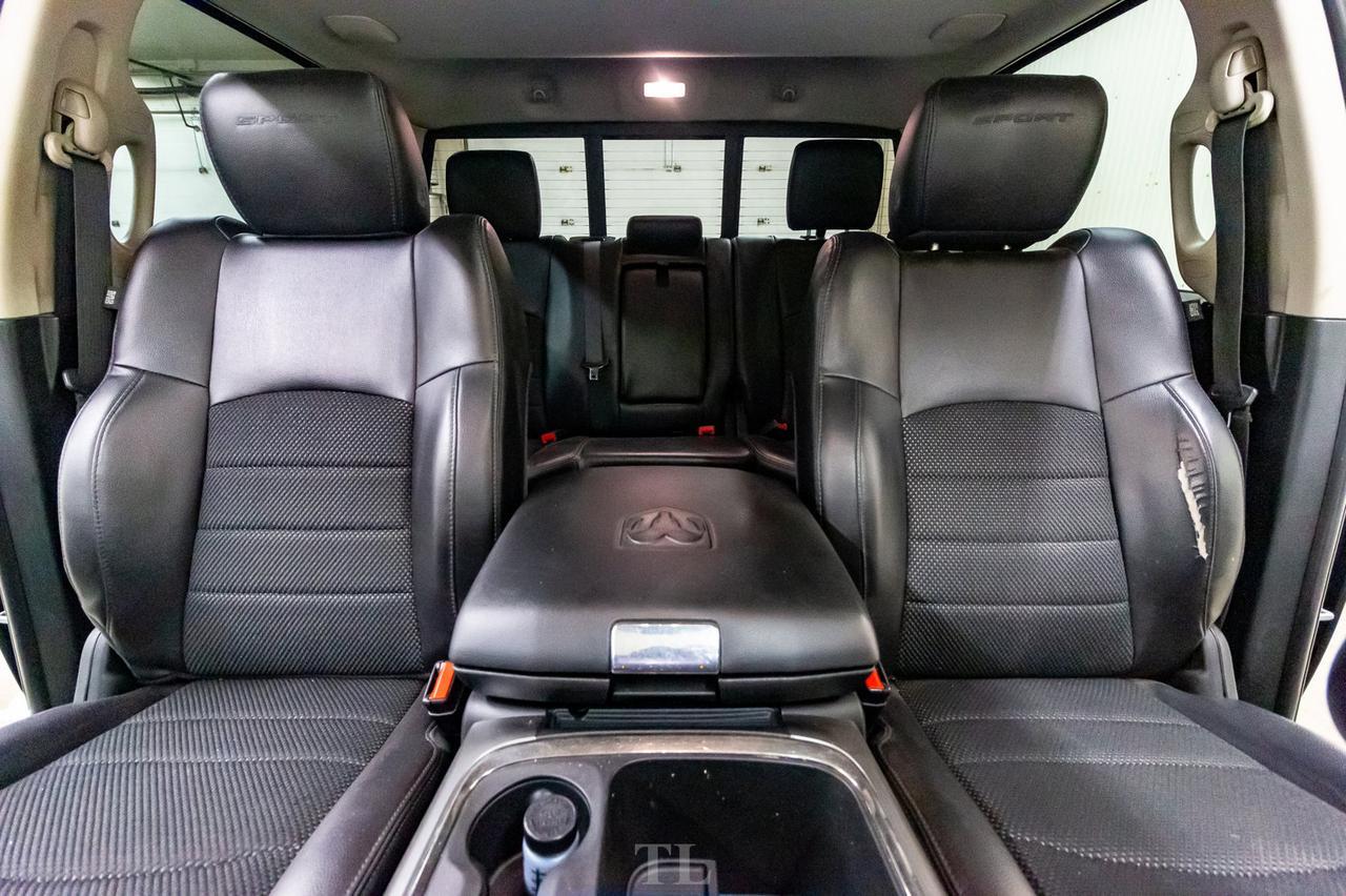 2015 Ram 1500 4x4 Crew Cab Sport Leather Roof Nav BCam Red Deer AB