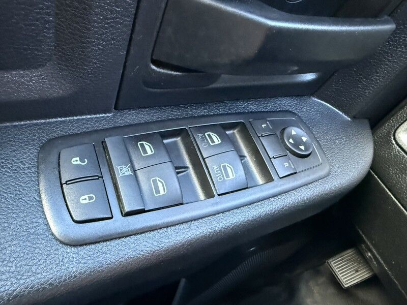 2015 Ram 1500 4x4 Hemi V8 Tradesman Collinsville OK