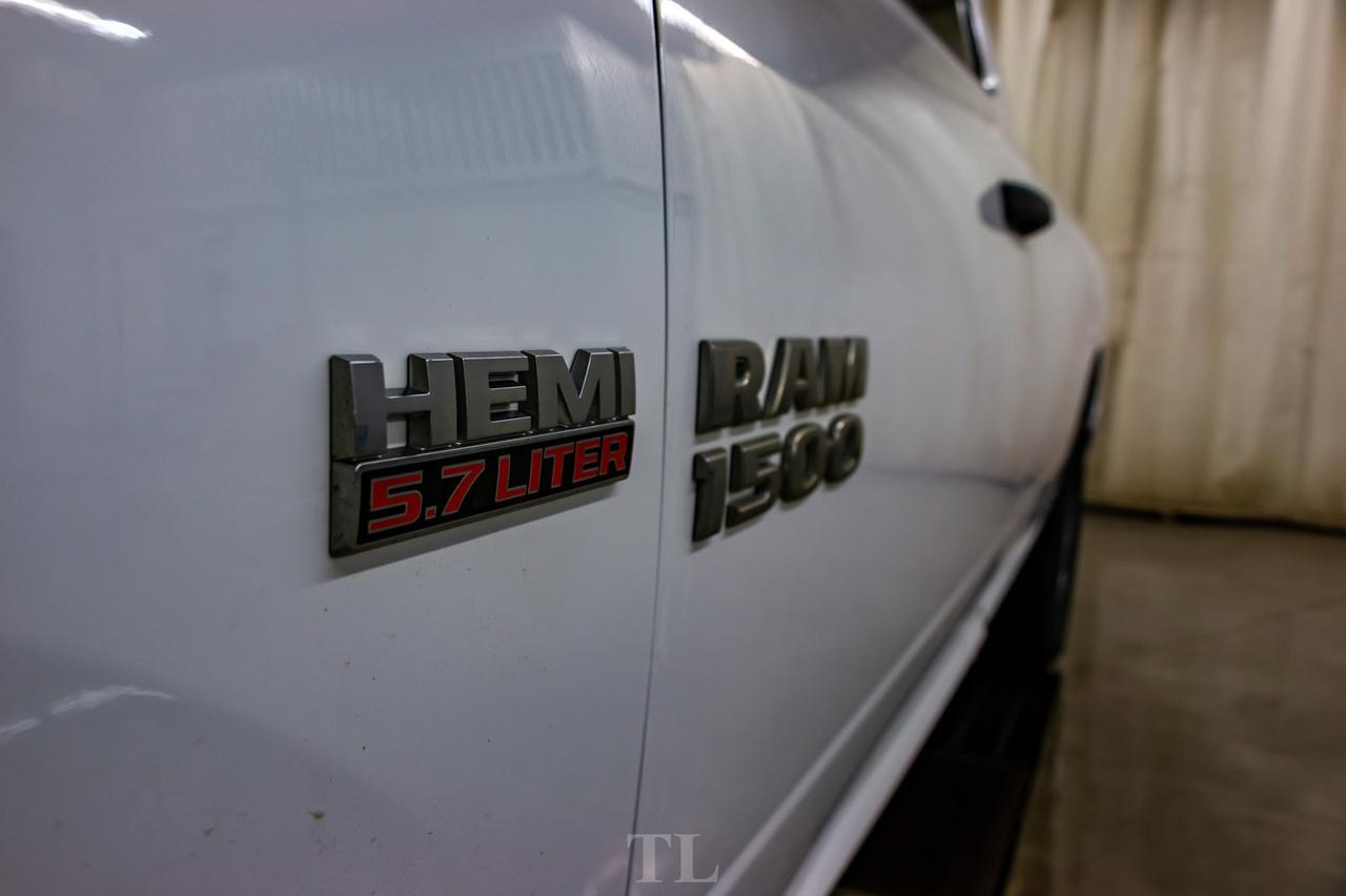 2015 Ram 1500 4x4 Reg Cab SXT Longbox Red Deer AB