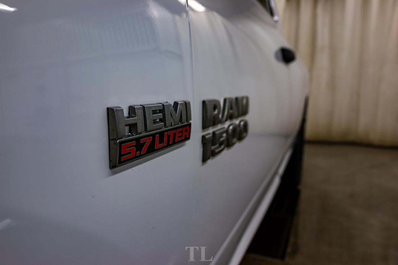 2015 Ram 1500 4x4 Reg Cab SXT Longbox Red Deer AB