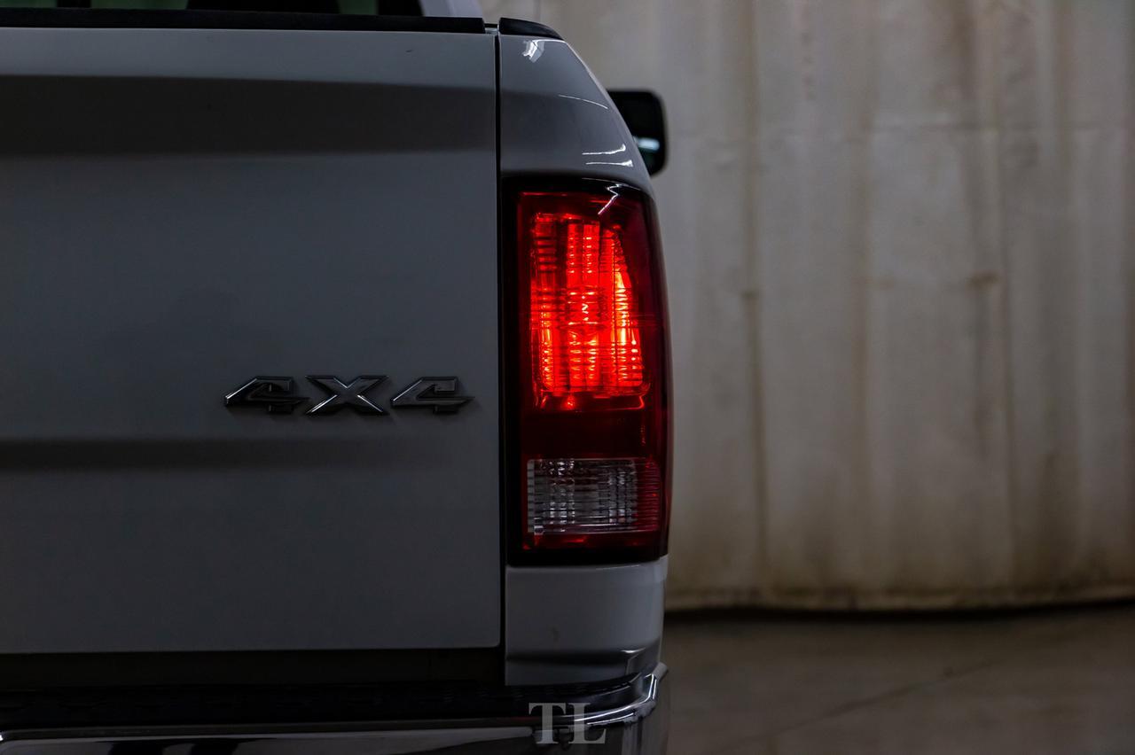 2015 Ram 1500 4x4 Reg Cab SXT Longbox Red Deer AB