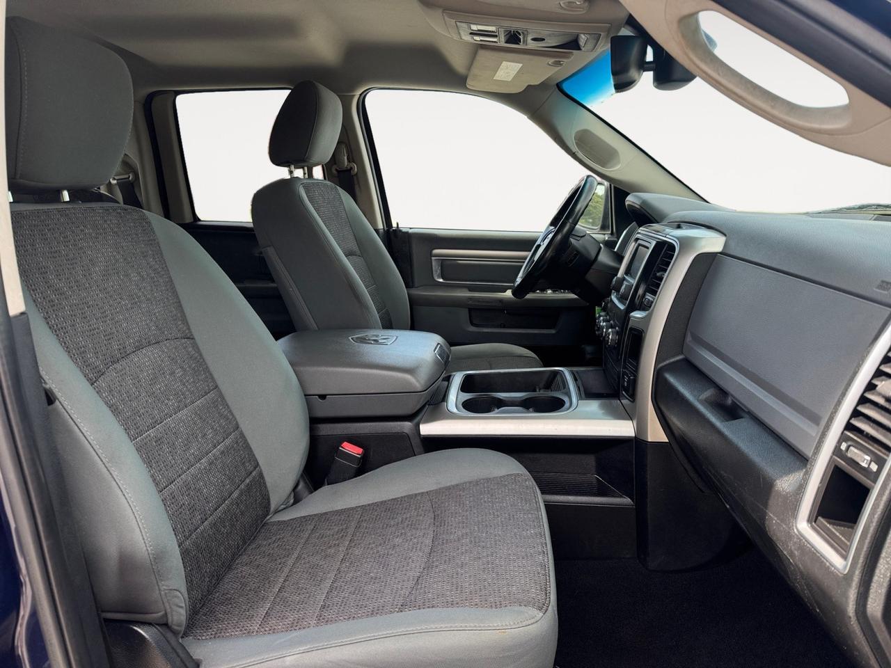 2015 Ram 1500 BIG HORN, 4X4, TOW PACAKAGE, RUNNING BOARDS, REMOTE START, BED LINER, LONG BED, BUILT TO WORK- PRICED TO MOVE, TEST DRIVE IT TODAY!!! Norfolk VA