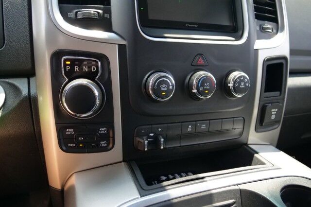 2015 Ram 1500 Big Horn 4X4 / Luxury Group / 5.7L V8! High Point NC