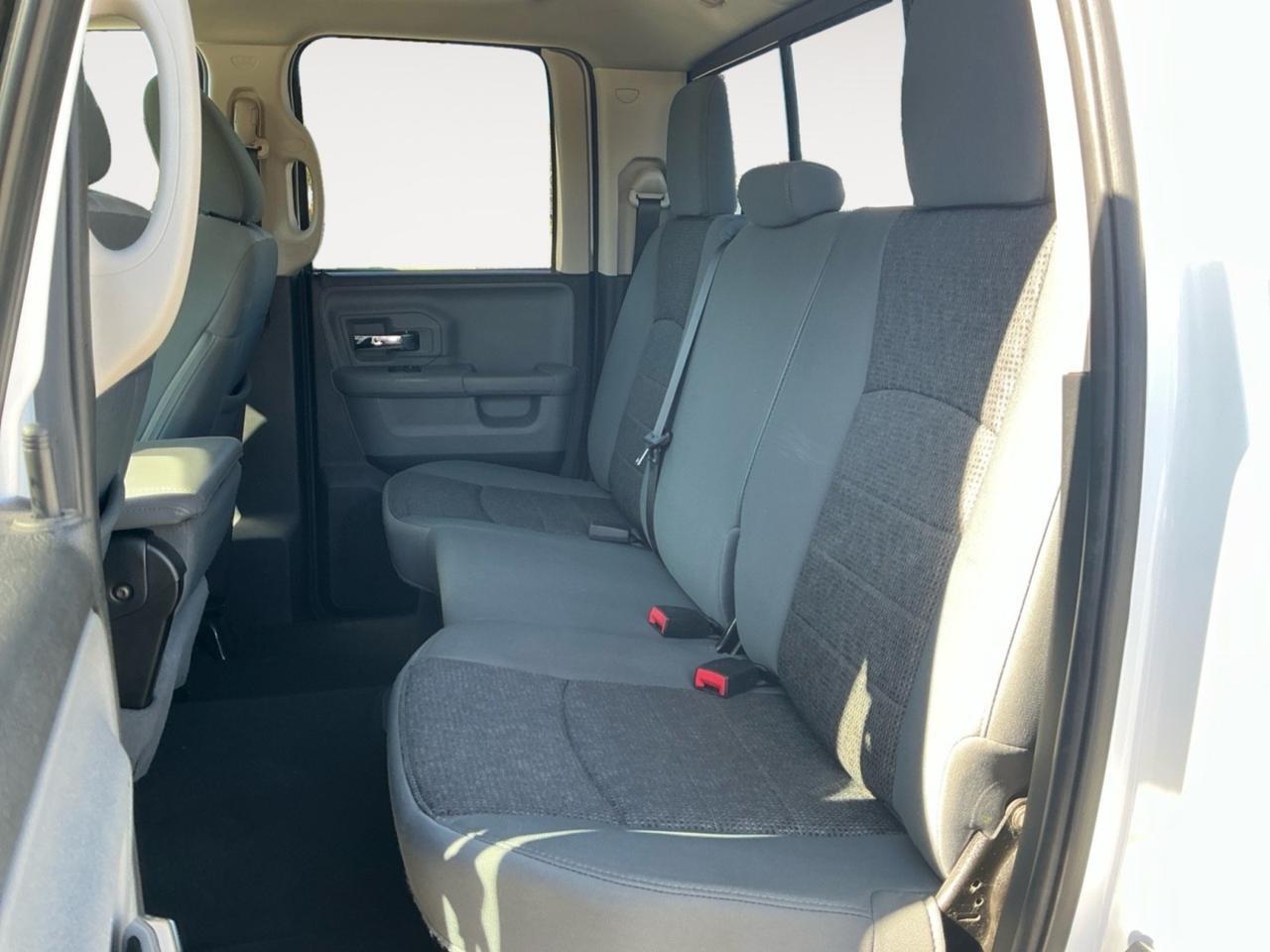 2015 Ram 1500 Big Horn, BLUETOOTH, TOW PACKAGE, BED LINER, RUNNING BOARDS, POWER SLIDING REAR WINDOW, POWER/HEATED MIRRORS, LOW MILES! Norfolk VA