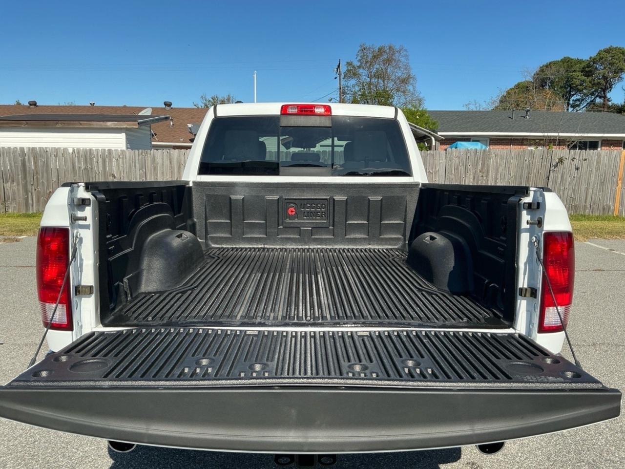 2015 Ram 1500 Big Horn, BLUETOOTH, TOW PACKAGE, BED LINER, RUNNING BOARDS, POWER SLIDING REAR WINDOW, POWER/HEATED MIRRORS, LOW MILES! Norfolk VA