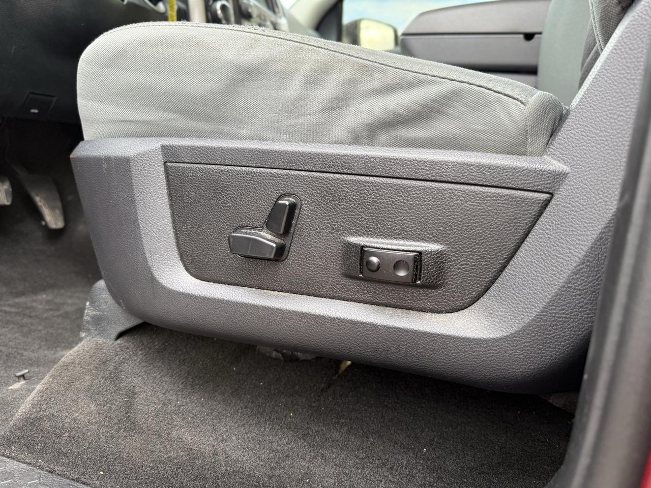 2015 Ram 1500 Big Horn Crestwood KY