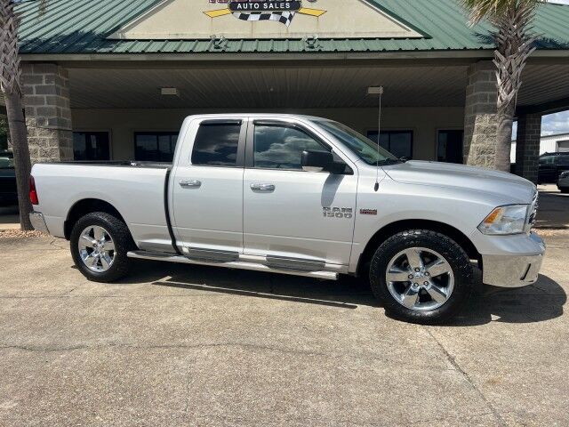 2015 Ram 1500 Big Horn photo 3