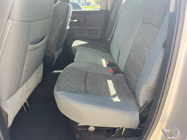 2015 Ram 1500 Big Horn photo 29