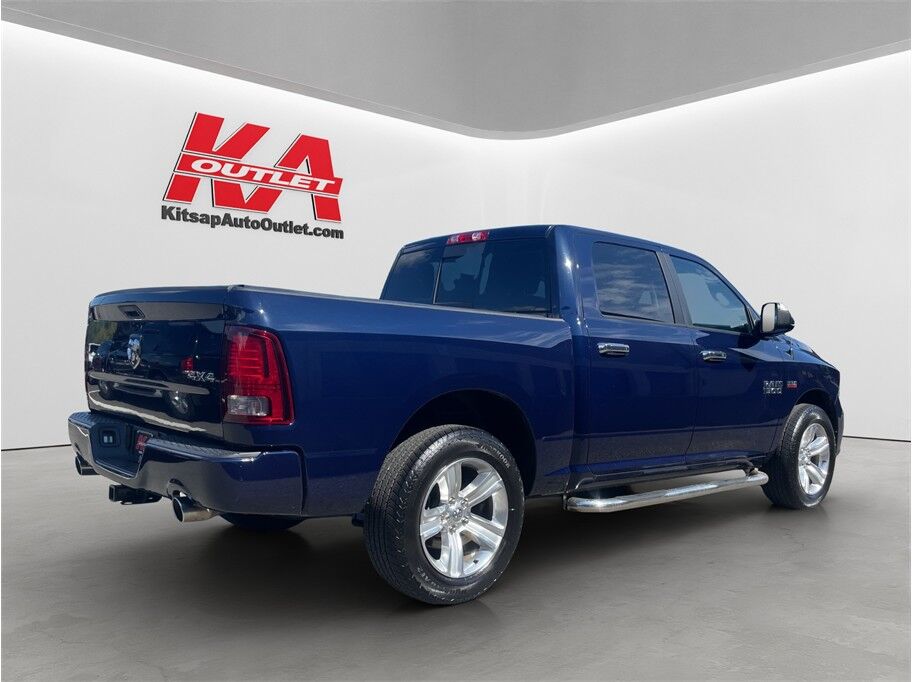 2015 Ram 1500 Crew Cab Sport Pickup 4D 5 1/2 ft