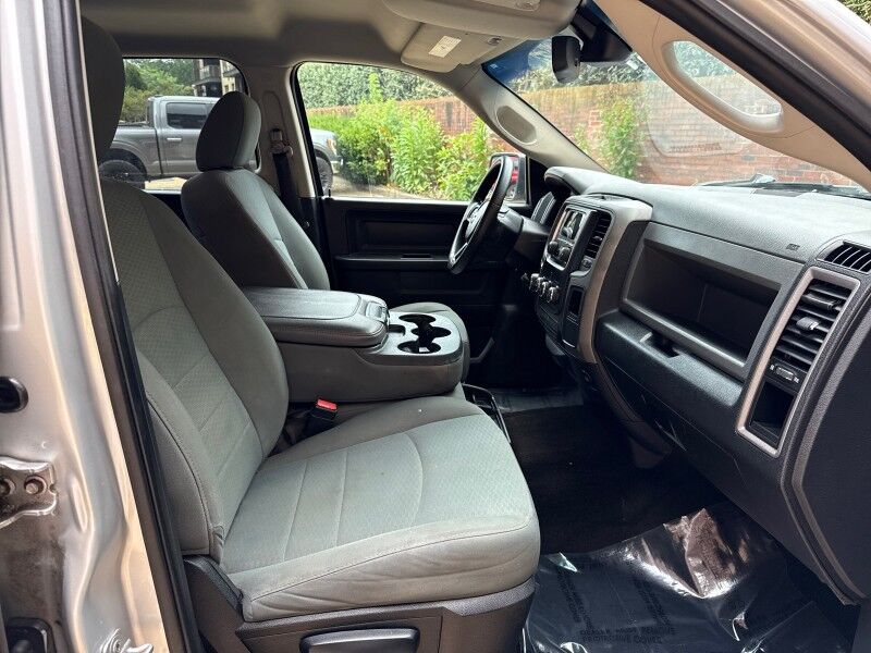 2015 Ram 1500 Express Crew Cab 4WD Arlington VA