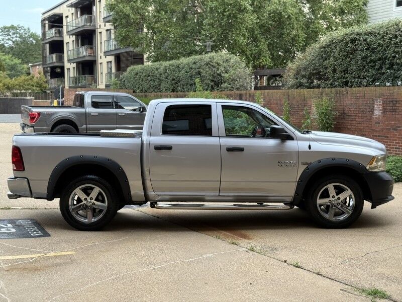2015 Ram 1500 Express Crew Cab 4WD Arlington VA
