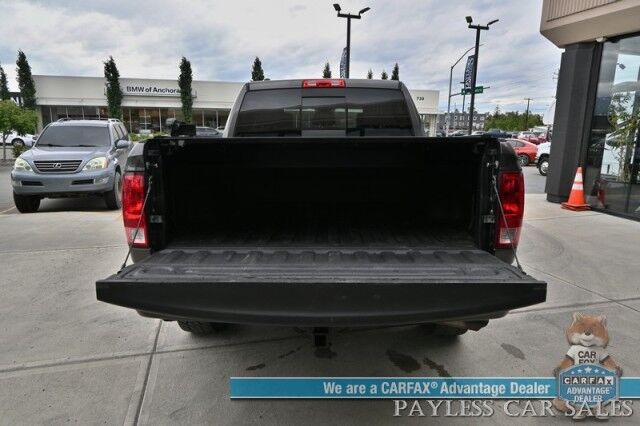 2015 Ram 1500 SLT / 4X4 / Crew Cab / 5.7L V8 Hemi / Power Locks, Windows & Doors / Premium Cloth Seats / Bluetooth / Bed Liner / Tonneau Cover / Aluminum Wheels / Tow Pkg / Only 58K MIles Anchorage AK