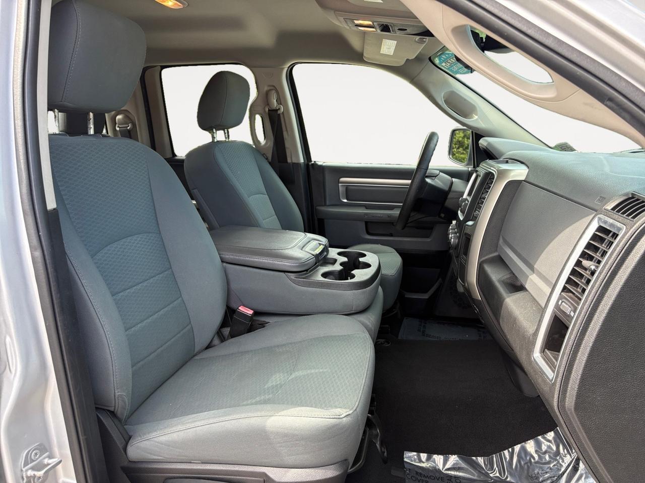 2015 Ram 1500 SLT, TOW PACKAGE, PARKING SENSORS, POWER MIRRORS, PRIVACY GLASS WINDOWS, BLUETOOTH, AUX PORT, STEERING WHEEL CONTROLS, REAR SLIDING WINDOW, BED LINER, COME GET TO WORK IN THIS RAM! Virginia Beach VA