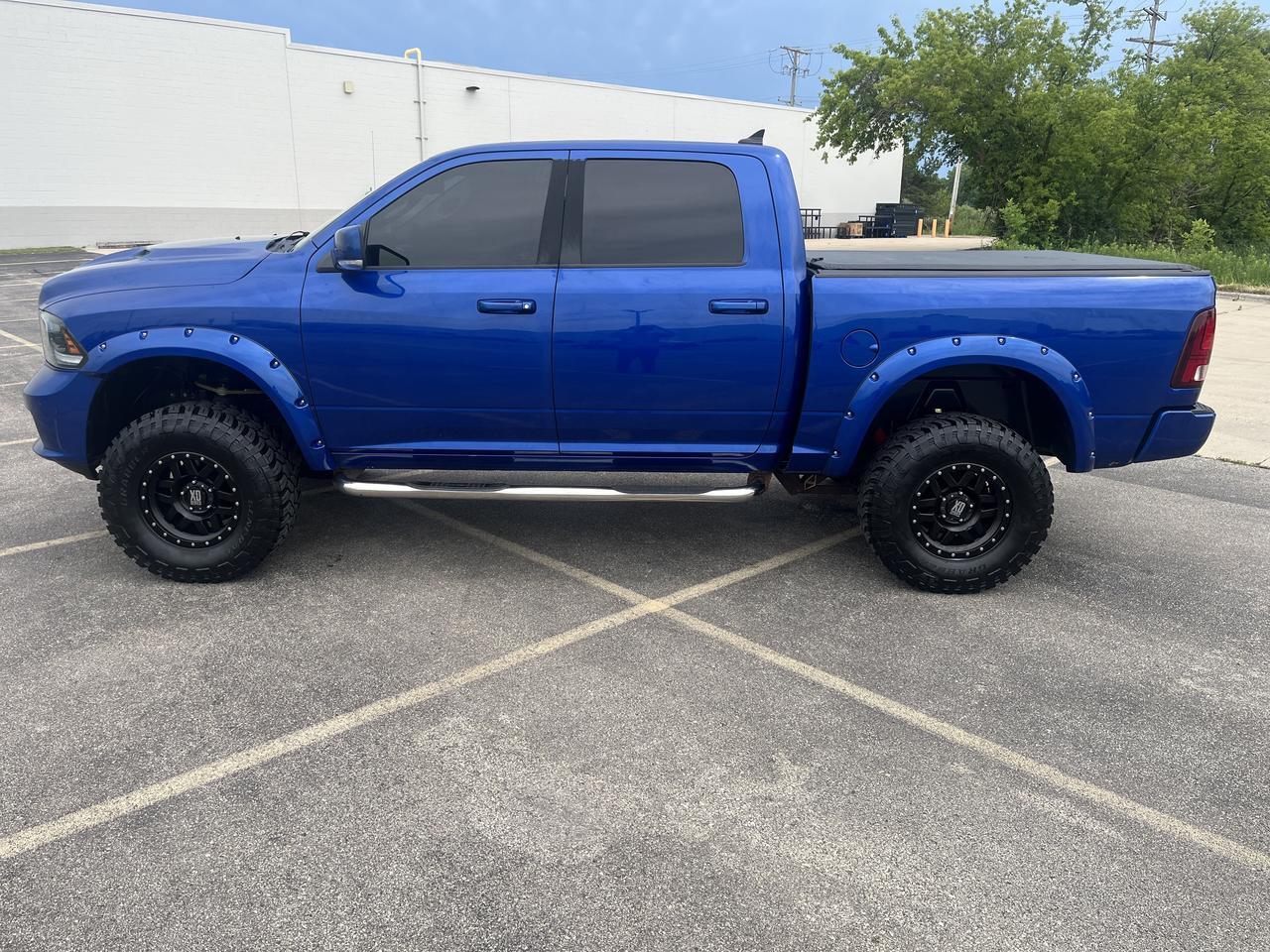 2015 Ram 1500 Sport Crew Cab 4WD HEMI ConvGroup w/Sunroof Nav 20s LeatherSeats Spray-InBedliner