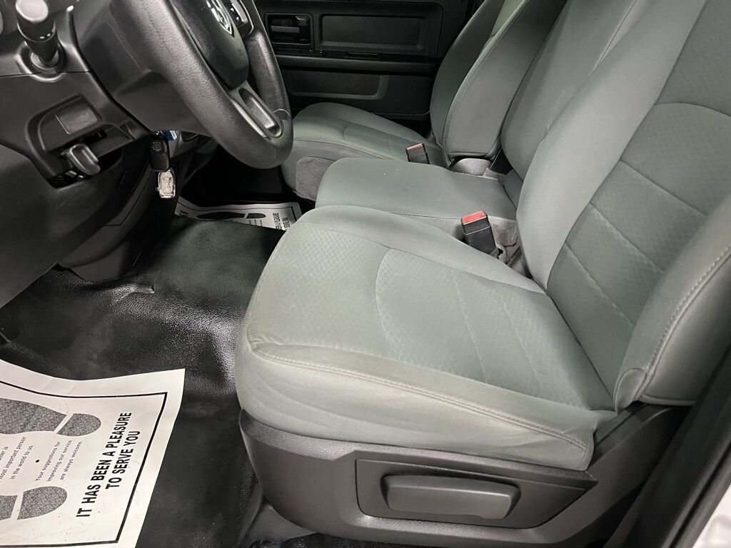 2015 Ram 1500 Tradesman photo 21