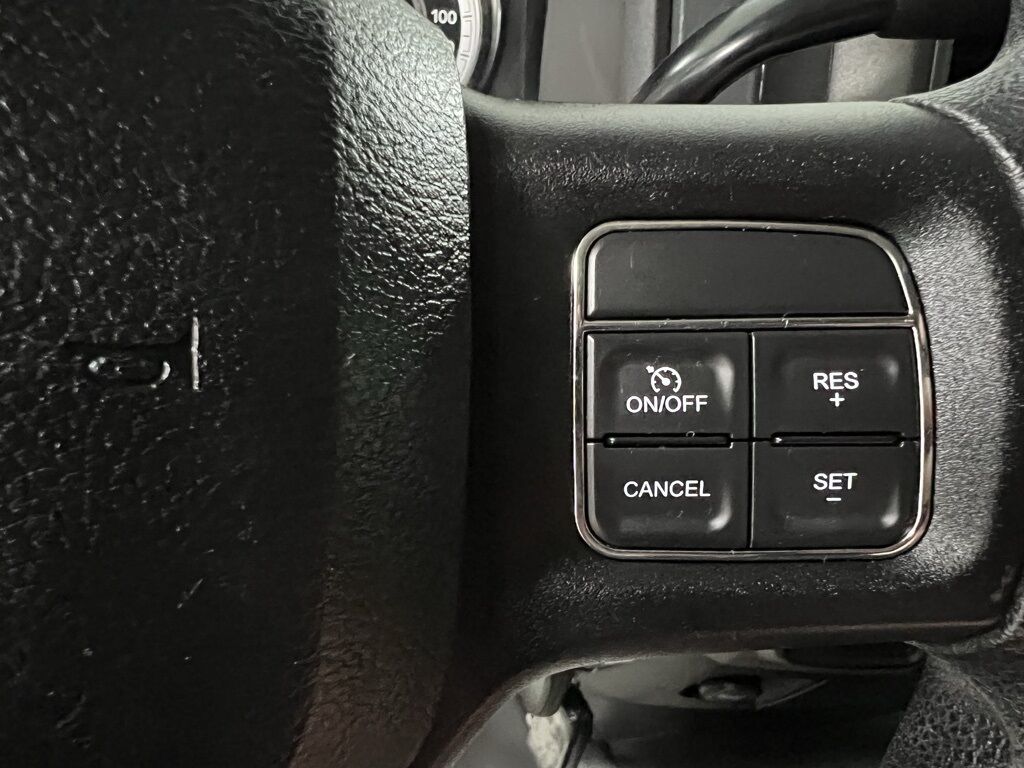 2015 Ram 1500 Tradesman photo 27